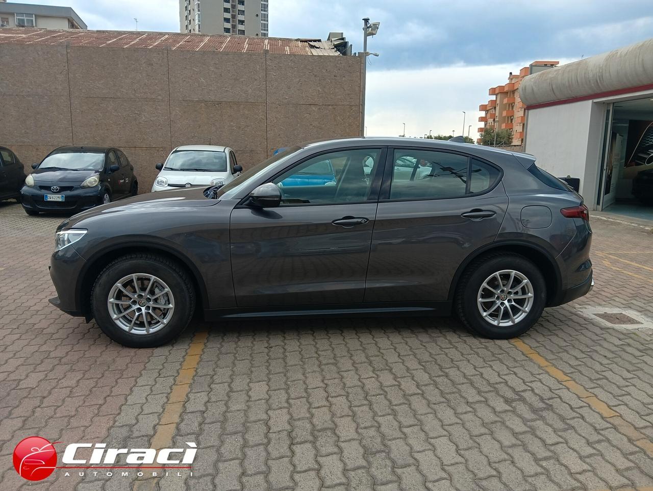 Alfa Romeo Stelvio 2.2 Turbodiesel 190 CV AT8 Q4 Business