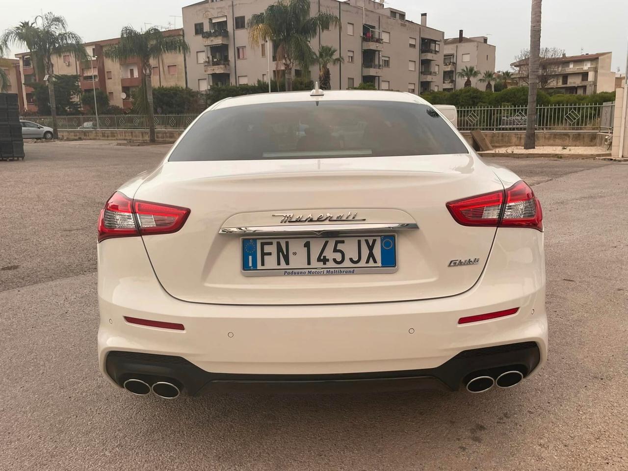 Maserati Ghibli V6 Diesel Gransport 3.0 d 275 cv