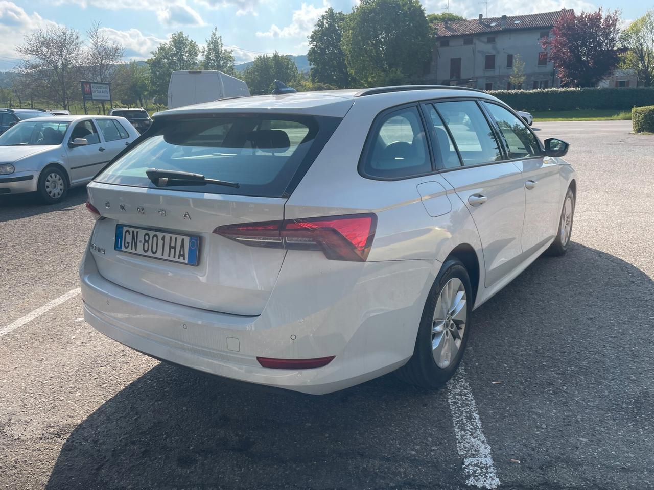 Skoda Octavia 2.0 TDI EVO SCR 150 CV DSG Wagon Executive