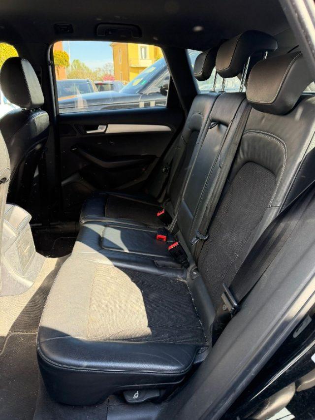 AUDI Q5 2.0 TDI quattro S tronic //S LINE//COMMERCIANTI//
