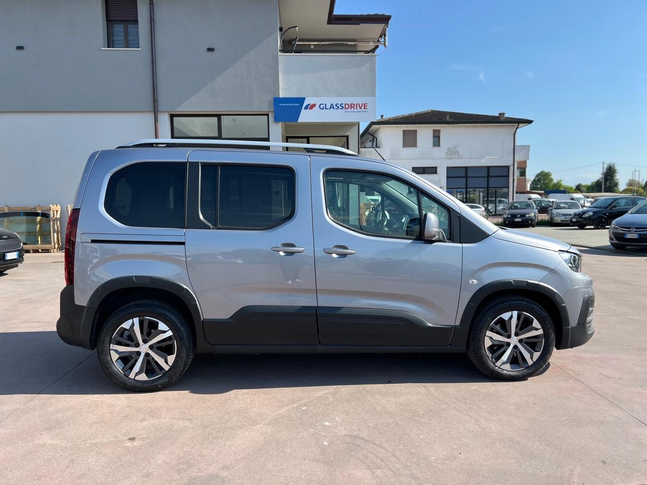 Peugeot Rifter BlueHDi 130 S&S EAT8 GT Line Long