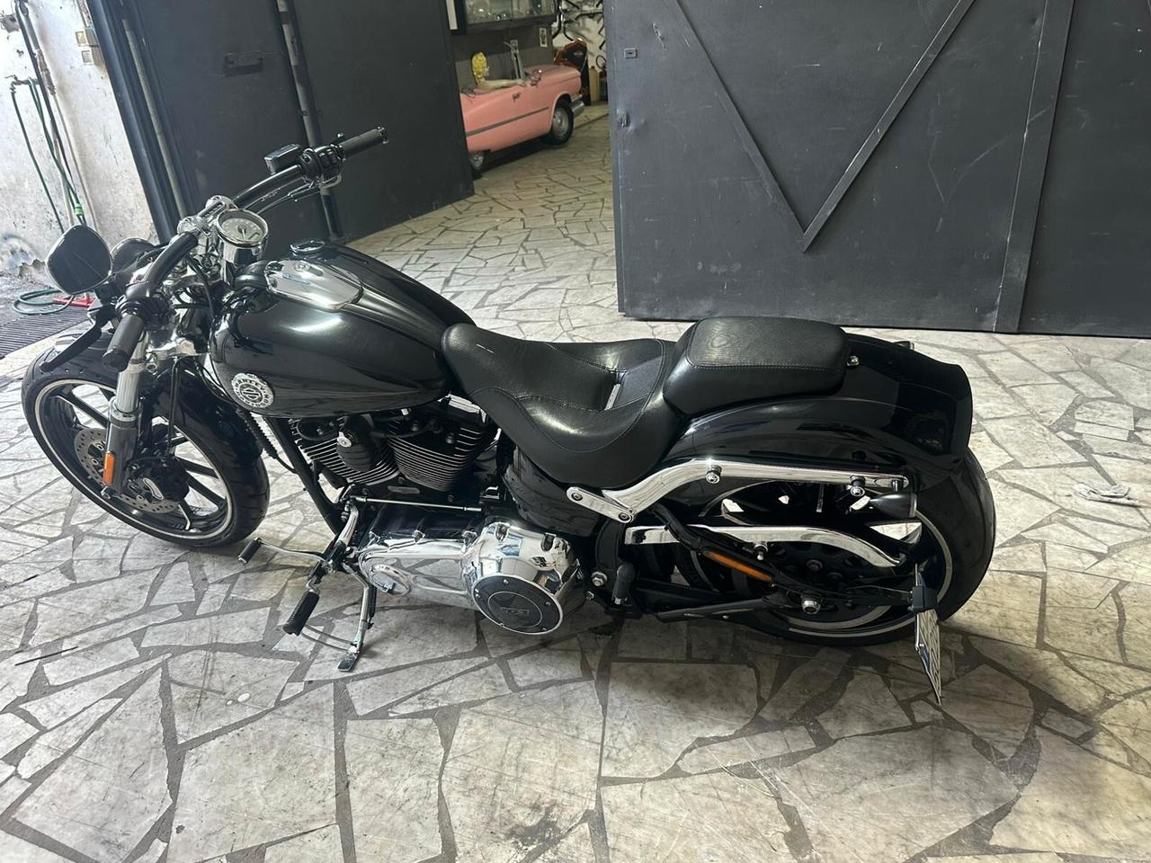 Harley-davidson Breakout 103