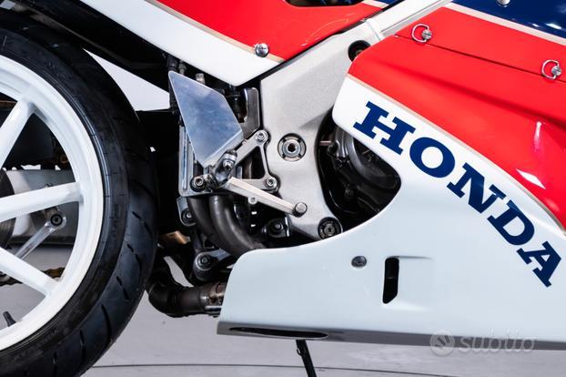 Honda vfr 750 r (rc30) ala oro - 1988