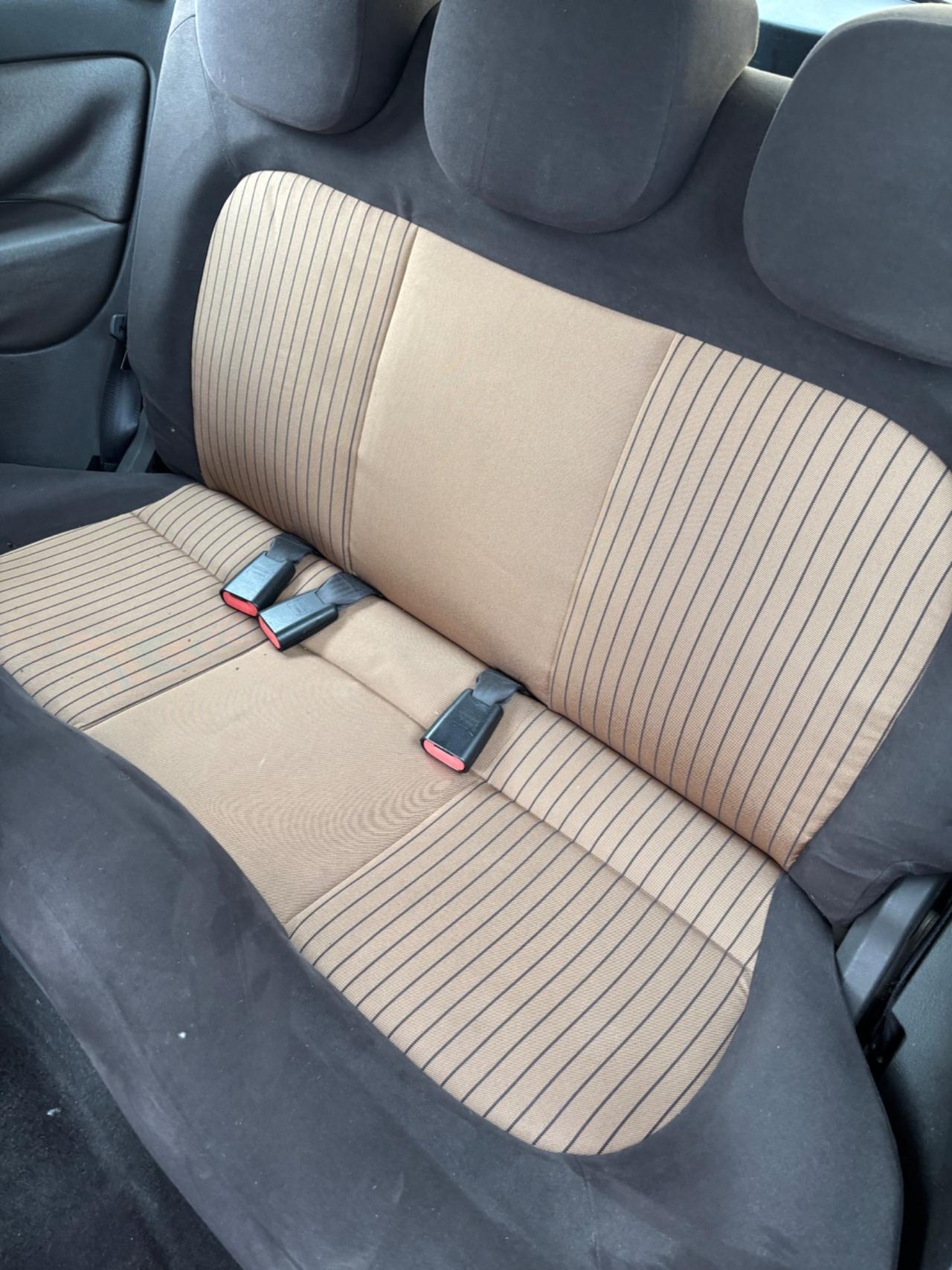 Lancia Ypsilon 1.2 Argento neo patentato