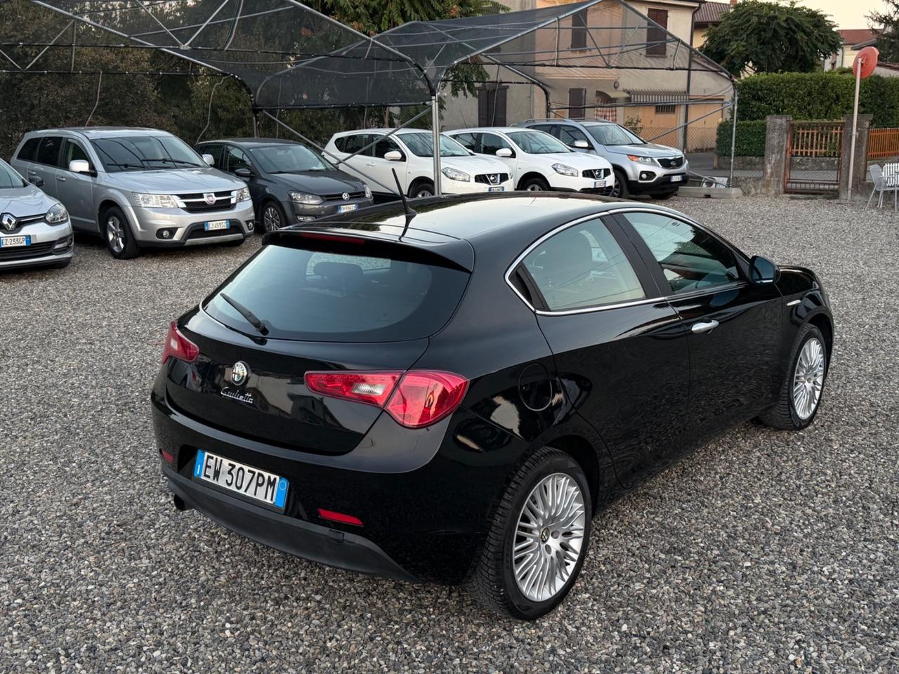 Alfa Romeo Giulietta 1.4 Turbo MultiAir Distinctive