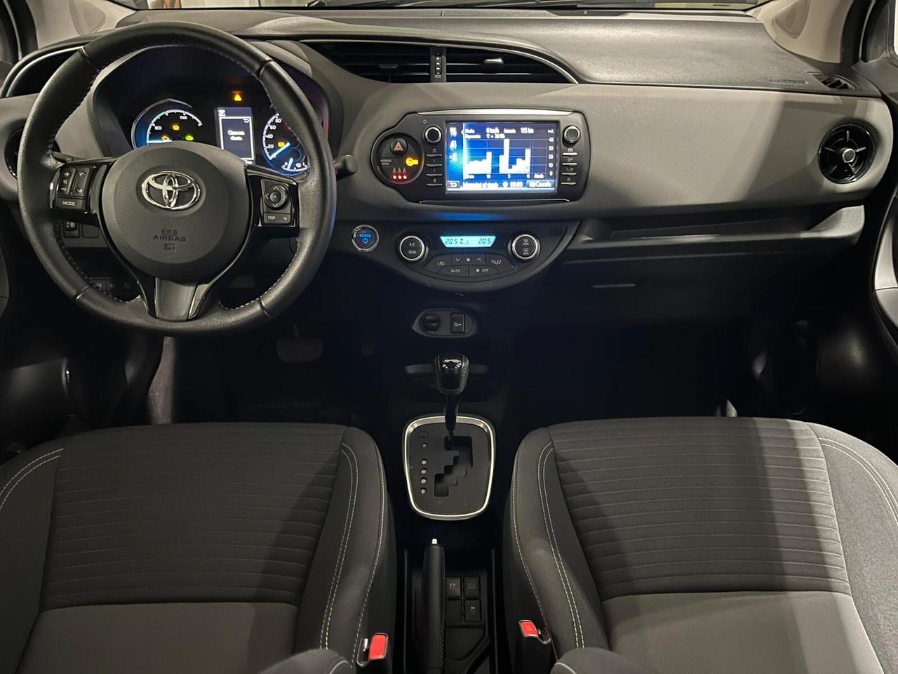 Toyota Yaris 1.5 Hybrid 5 porte Business