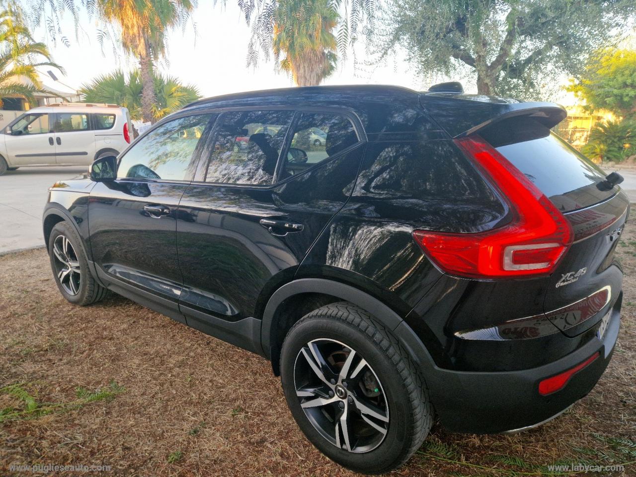 VOLVO XC40 D3 AWD Geartronic R-design