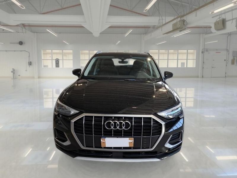 AUDI Q3 35 TDI S TRONIC BUSINESS ADVANCED SUV