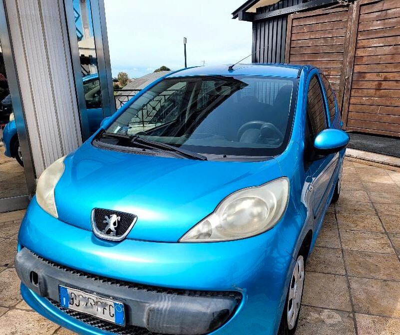 Peugeot 107 1.0 68CV 5p. Desir