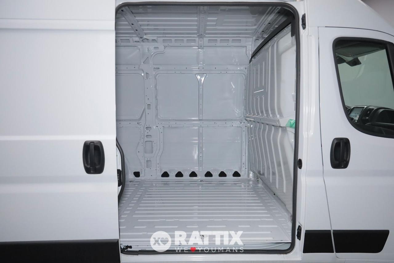 Peugeot Boxer 335 2.2 BlueHDI 140CV Premium L2H2 (IVA ESCLUSA)