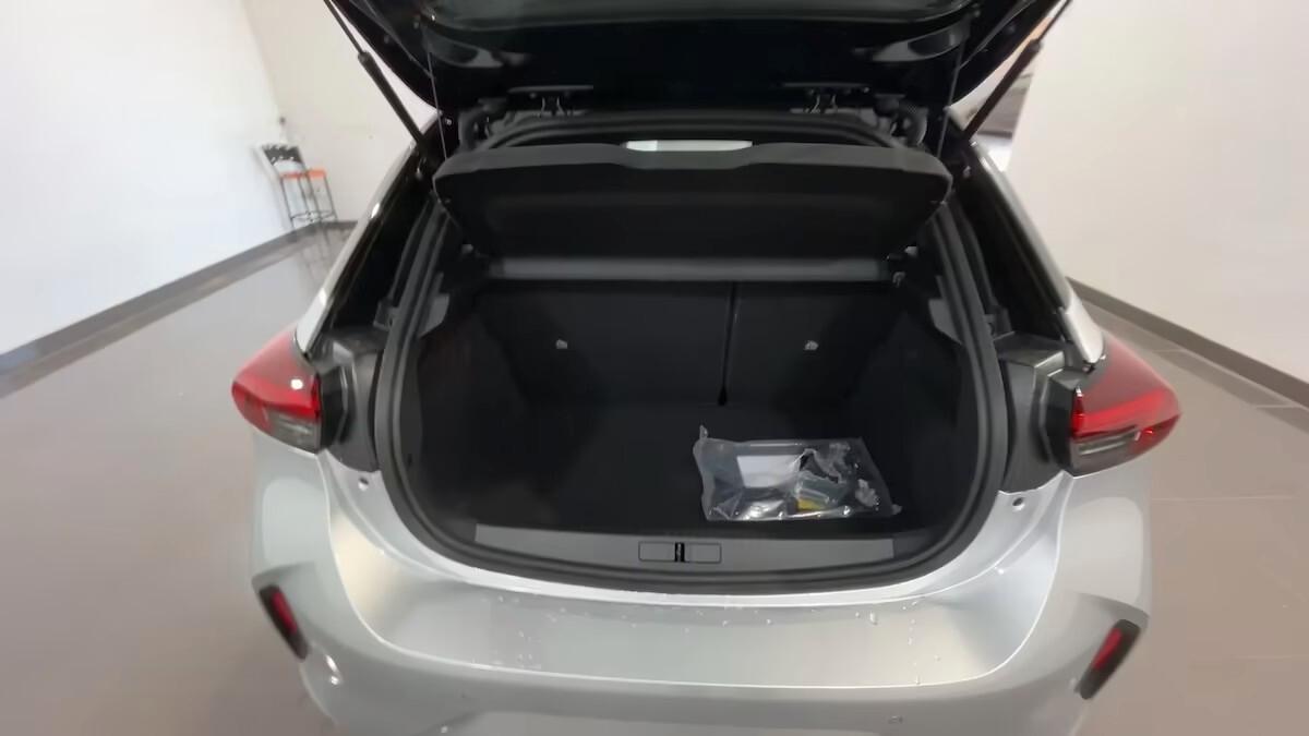 Opel Corsa 1.2 GS KM0