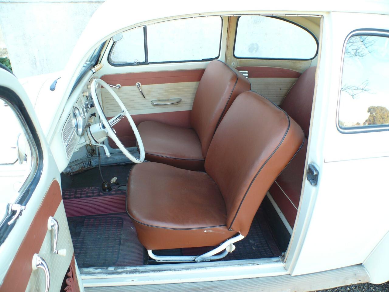 Volkswagen Maggiolino VETRO PIATTO (M1260)