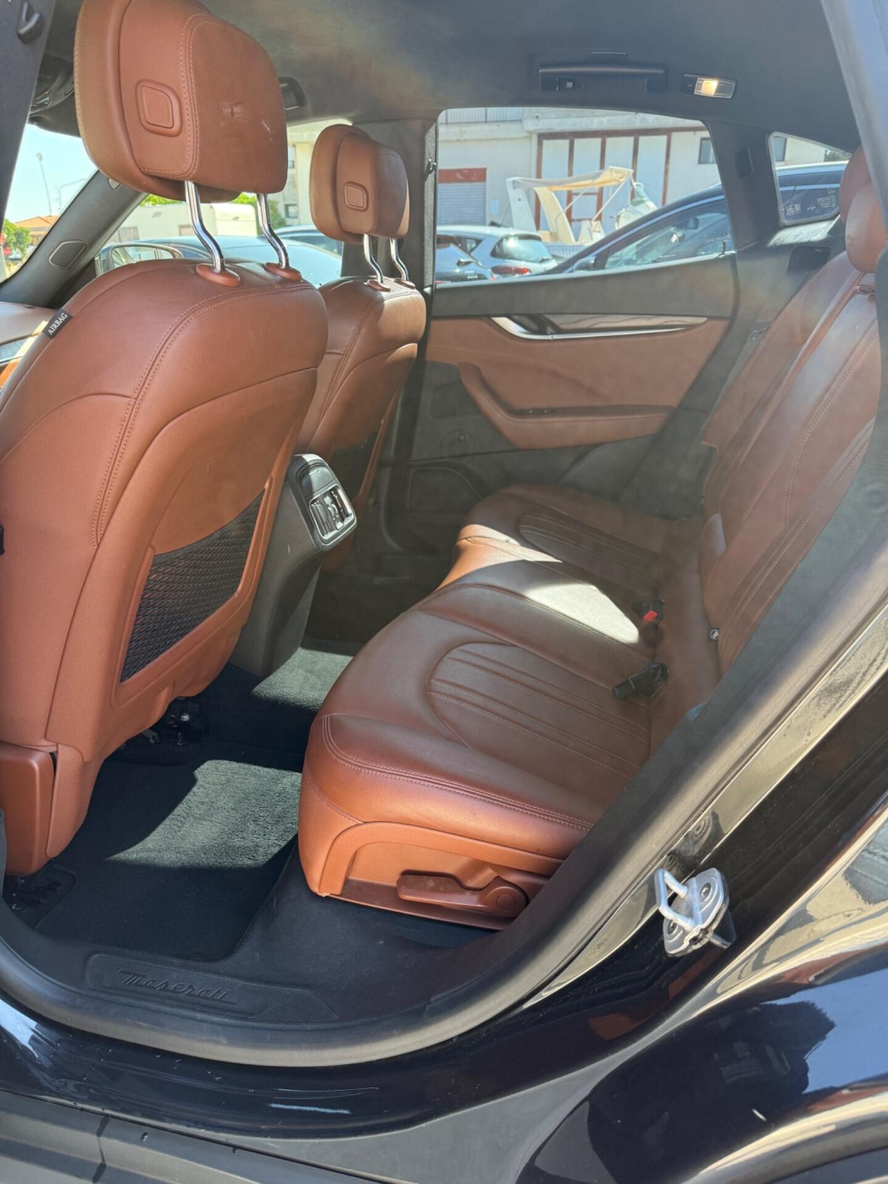 Maserati Levante V6 Diesel 250 CV AWD