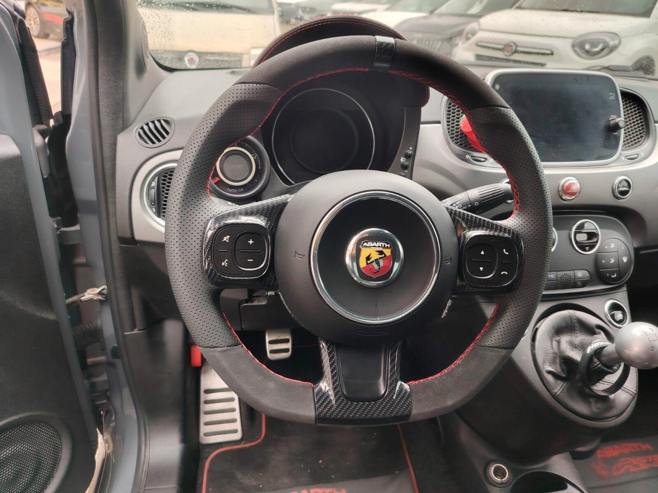 Abarth 595 1.4 Turbo T-Jet 165 CV Pista