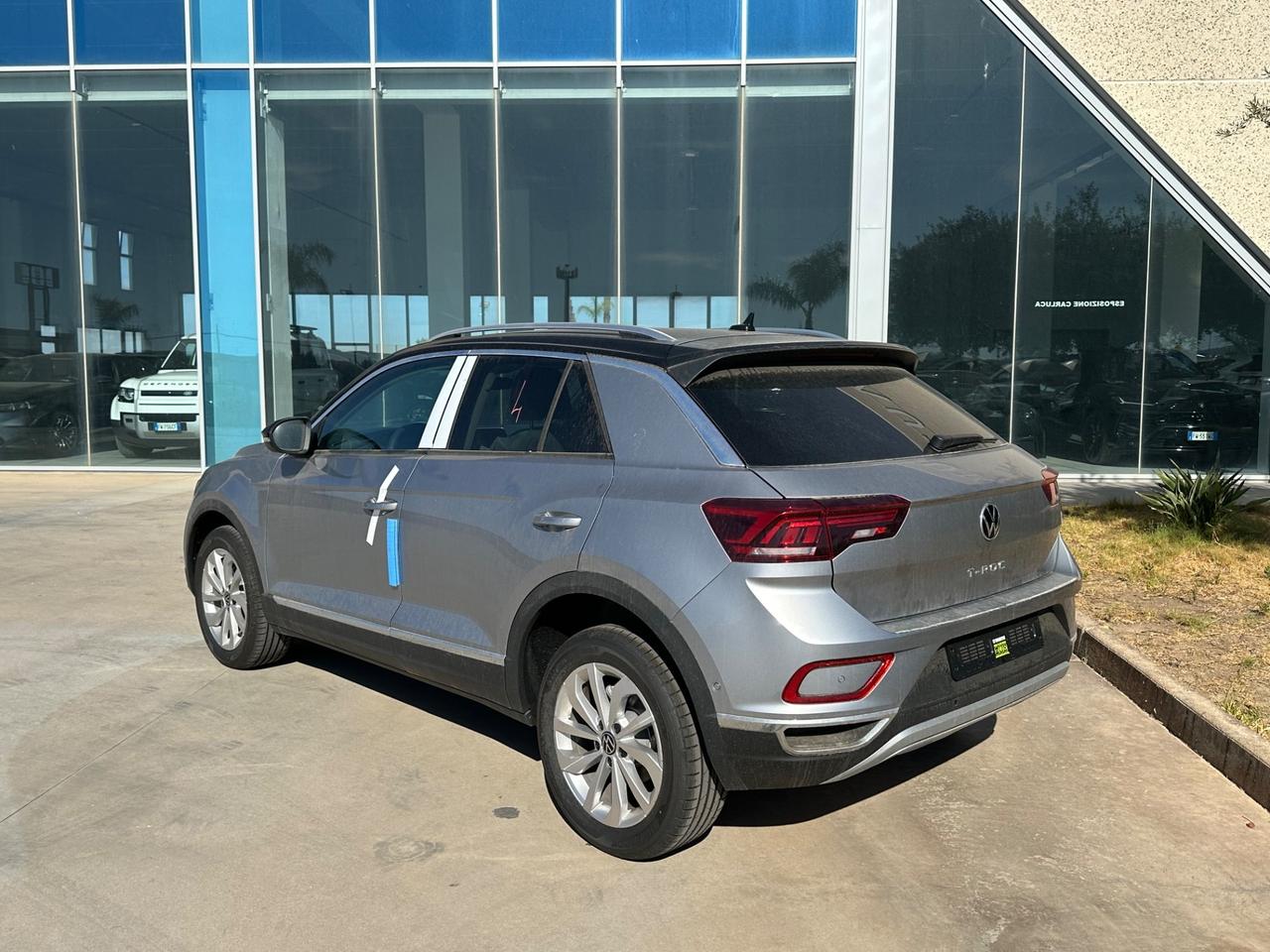 Volkswagen T-Roc 1.0 tsi Style possibilità noleggio no scoring