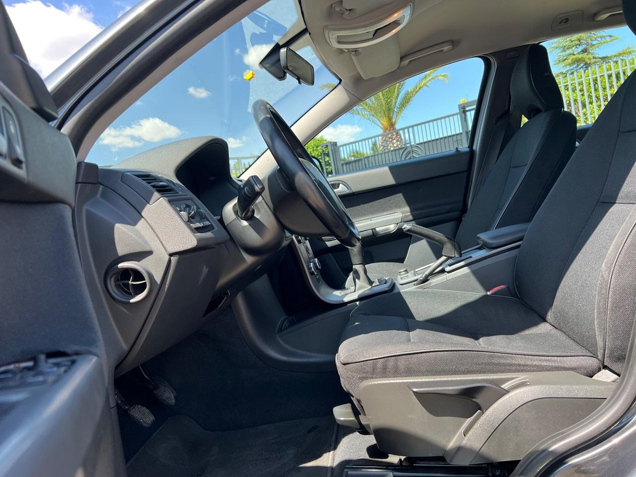 Volvo V50 1.6 D2 114cv Kinetic - 2011