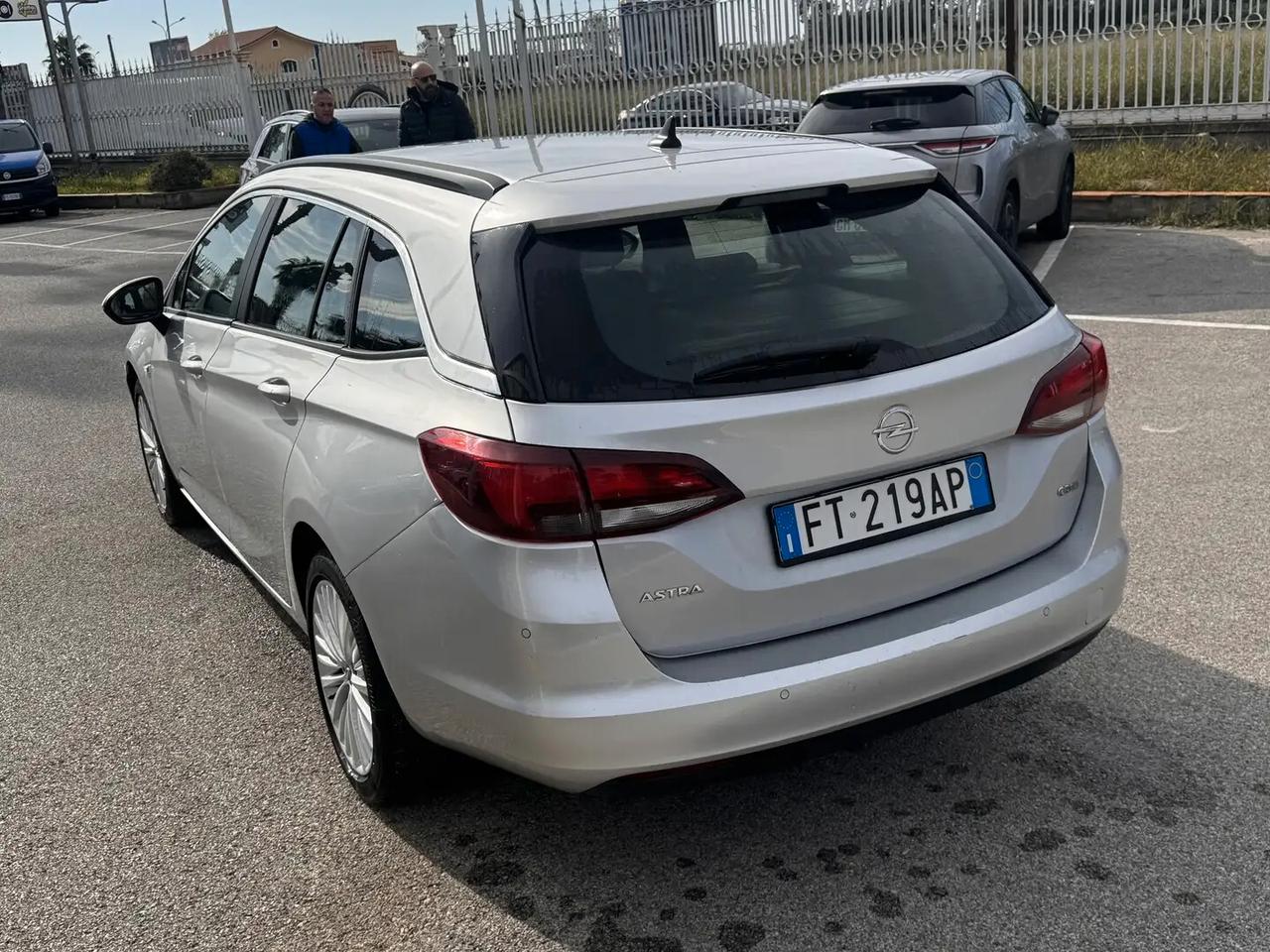 Opel Astra 1.6 CDTi 136CV aut. Sports Tourer Innovation
