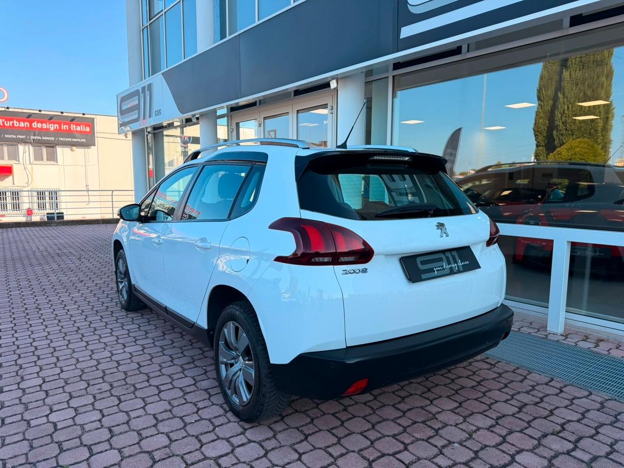 Peugeot 2008 PureTech 82 Active