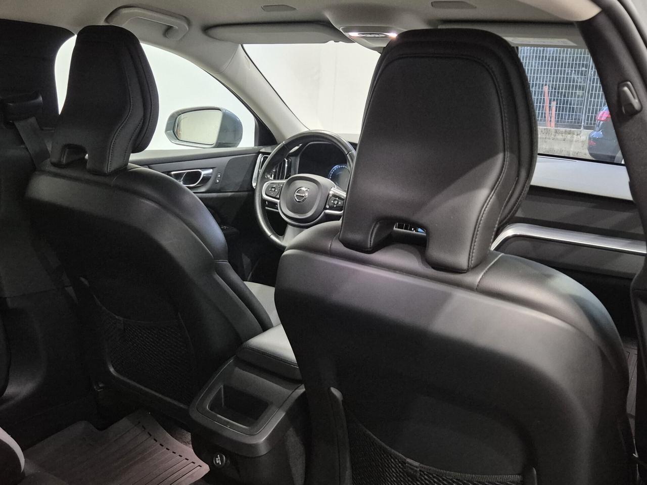Volvo V60 Cross Country D4 AWD Geartronic Pro
