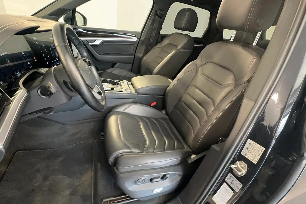 Volkswagen Touareg 3.0 V6 TDI SCR Elegance