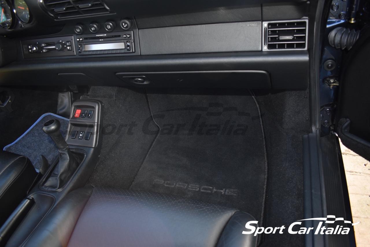 Porsche 911 Carrera cat Coupé