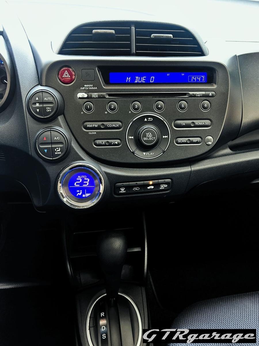 HONDA - Jazz - Hybrid 1.3 i-DSi i-VTEC Elegance