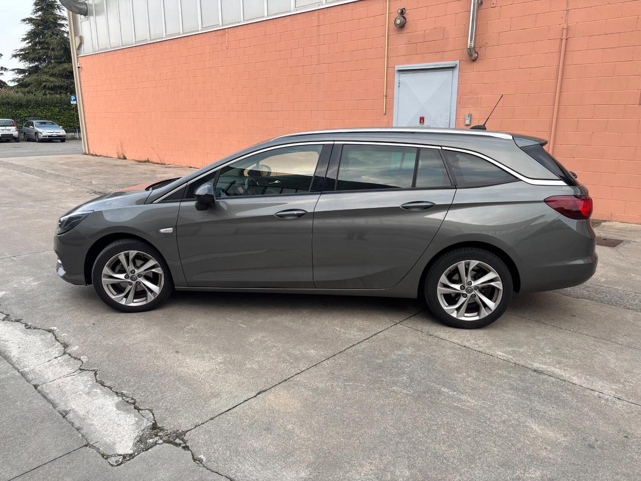 Opel Astra 1.5 CDTI 122 CV S&S 5 porte Business Elegance