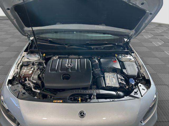 MERCEDES-BENZ A 180 A 180 d Automatic Sport