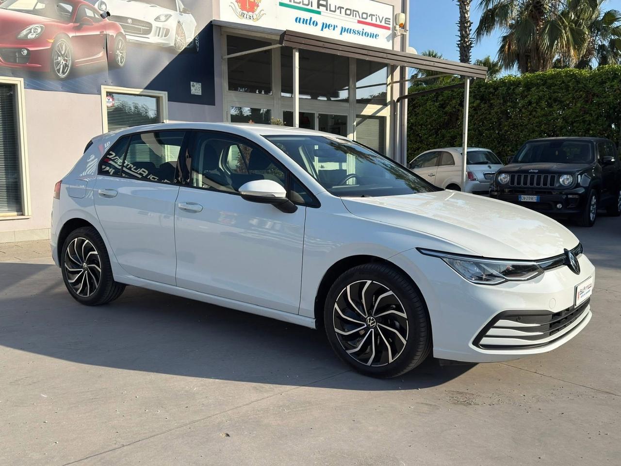 Volkswagen Golf 1.0 eTSI EVO DSG Life