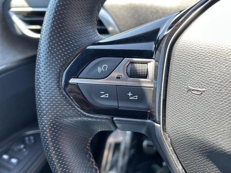 Peugeot 3008 PureTech Turbo 130 GT 17.700 KM!!