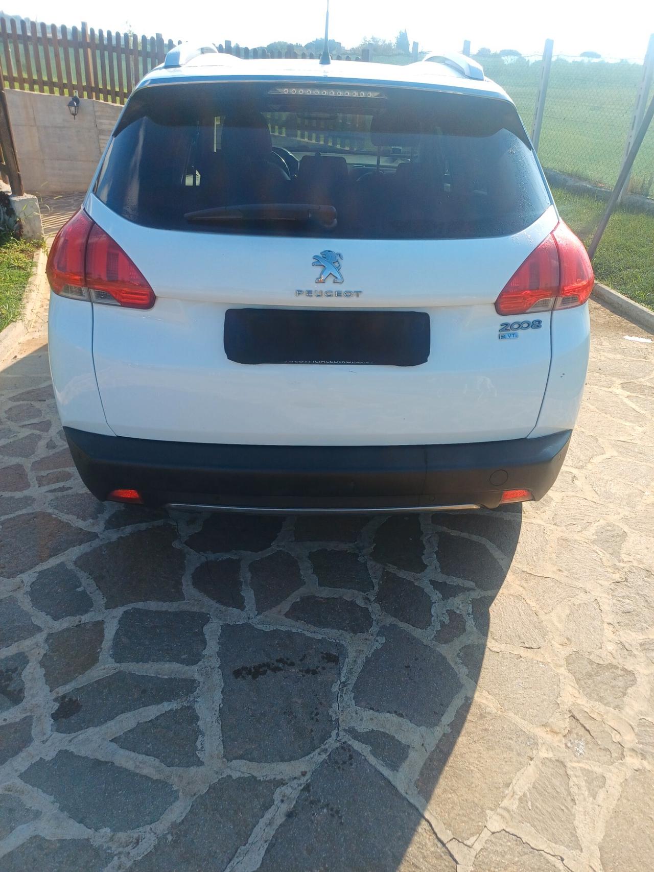 Peugeot 2008 PureTech 82 Allure
