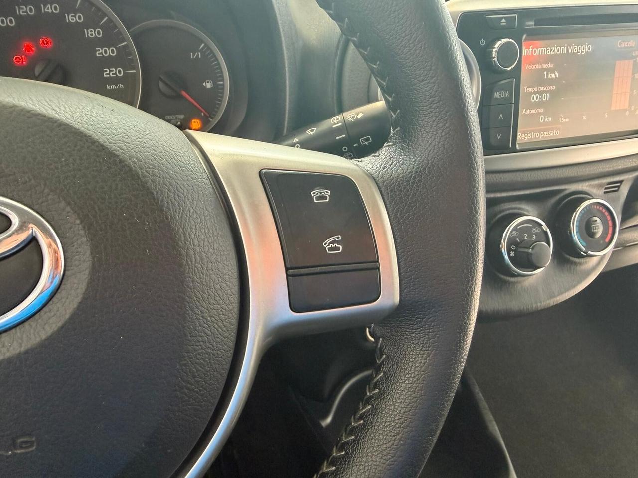 Toyota Yaris 1.0 5 porte Lounge