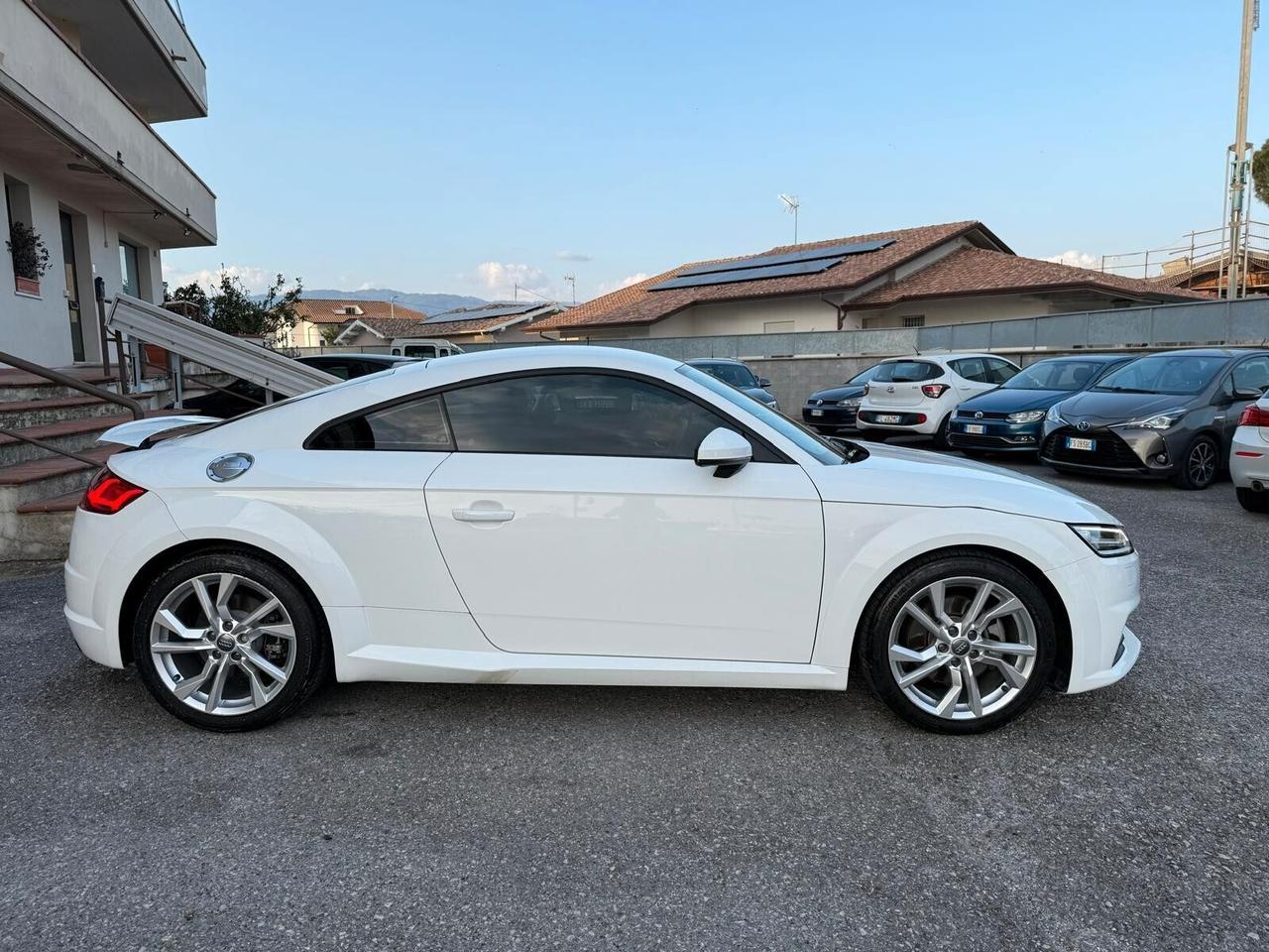 Audi TT Coupé 40 TFSI S tronic