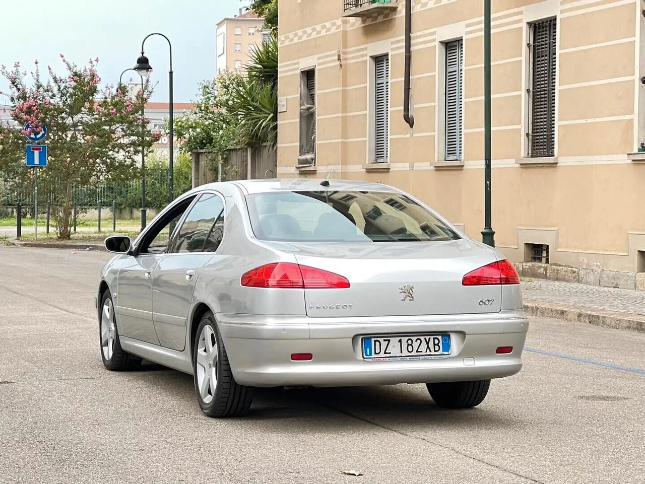 Peugeot 607 2.7 V6 24V HDi FAP aut. Titanio