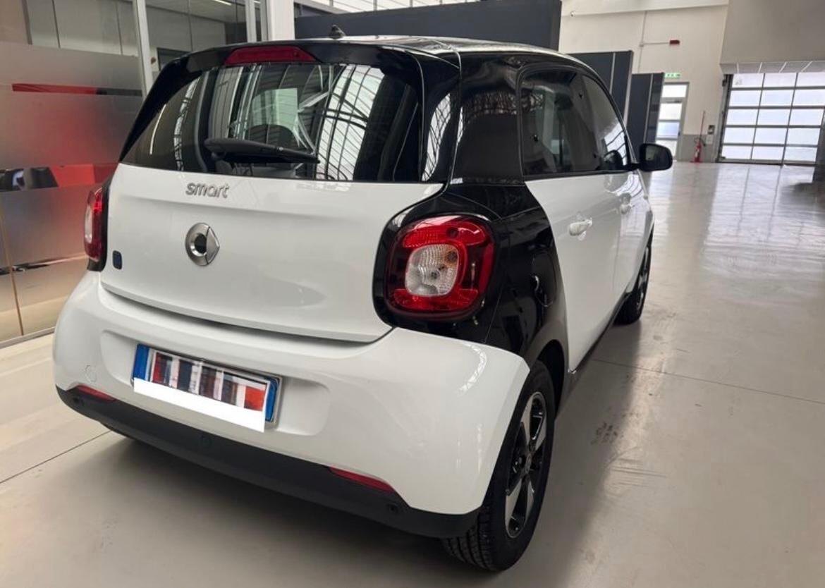 Smart ForFour EQ Passion 4,6Kw - SOLO 16.1 39Km !!