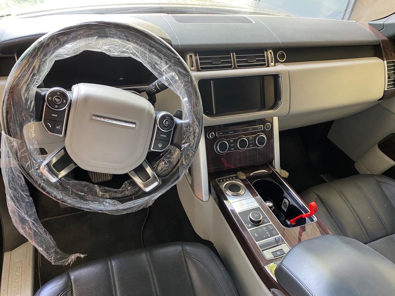 Land Rover Range Rover Range Rover 3.0 TDV6 Autobiography