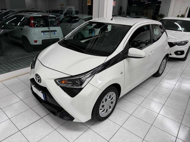 TOYOTA Aygo Connect 1.0 VVT-i 72CV 5 porte x-cool