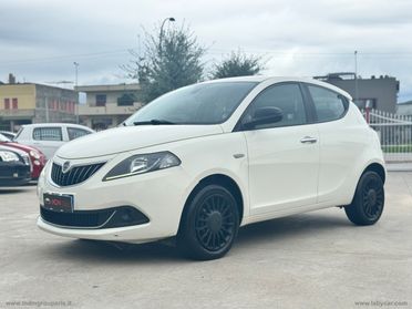 LANCIA Ypsilon 1.0 FireFly 5p.S&S Hyb. Eco Gold OK NEOPATENTATI