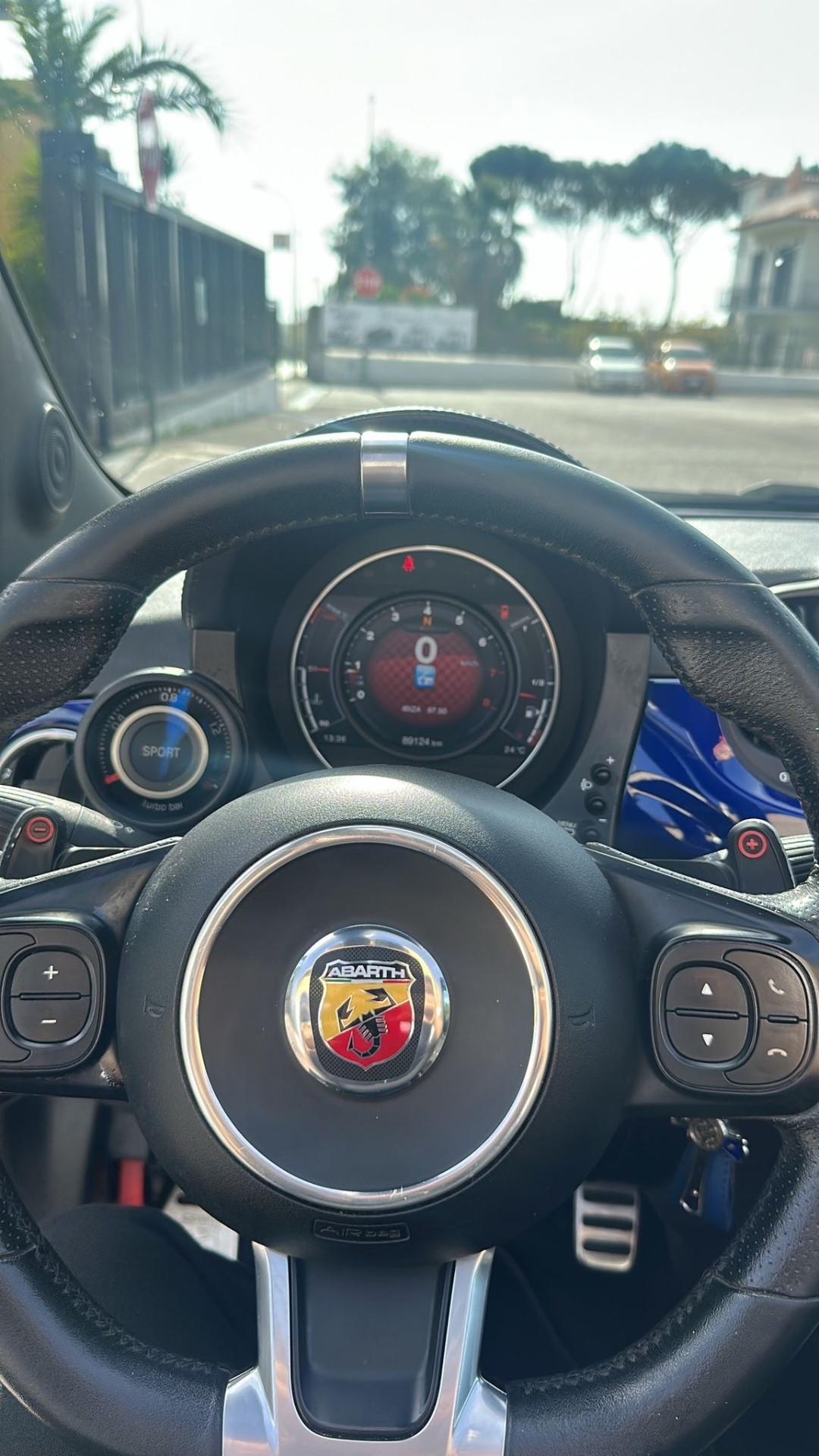 Abarth 595 C 1.4 Turbo T-Jet 145 CV PARI AL NUOVO