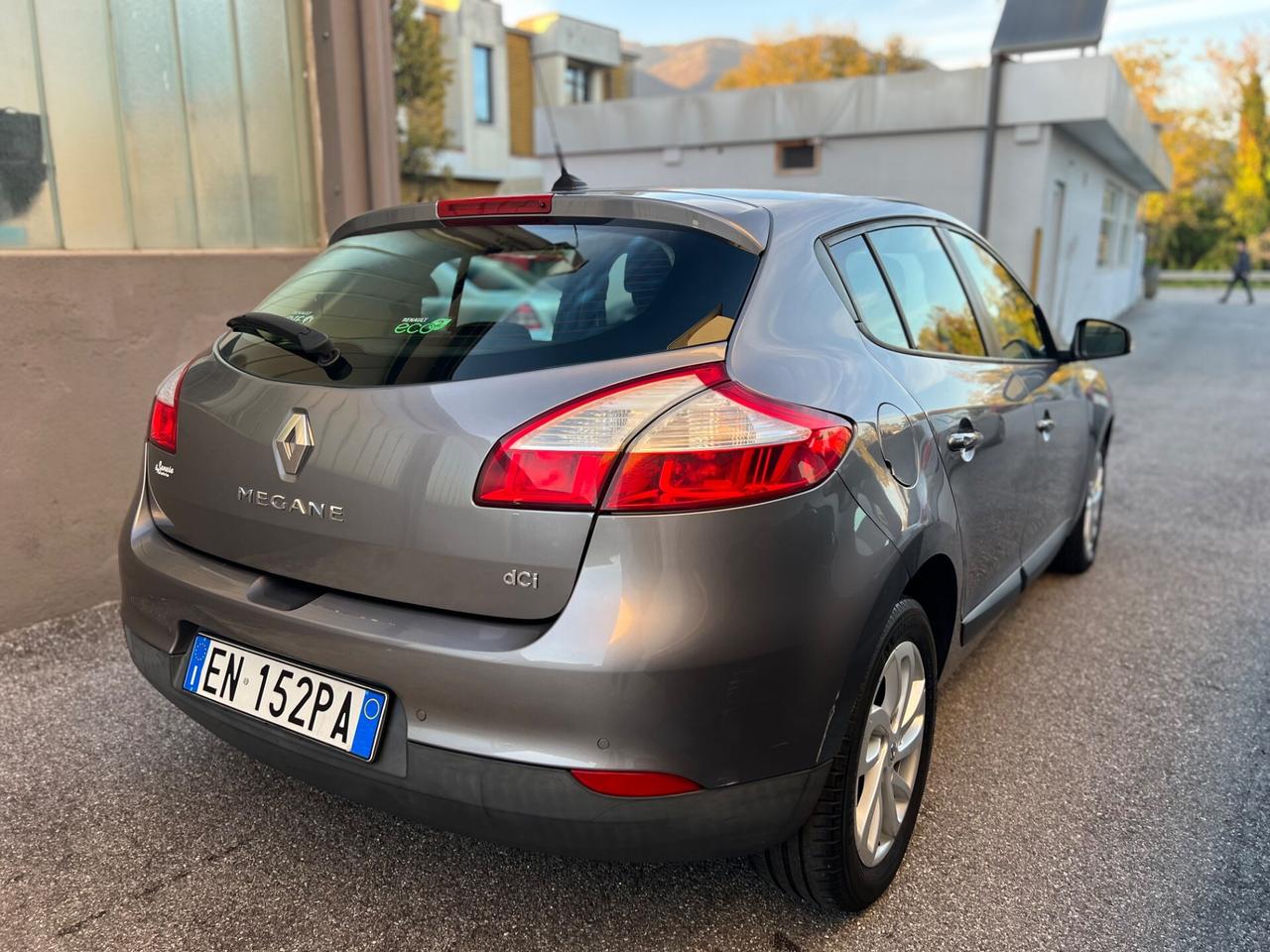 Renault Megane Mégane 1.5 d per NEOP - Garanzia 12 Mesi