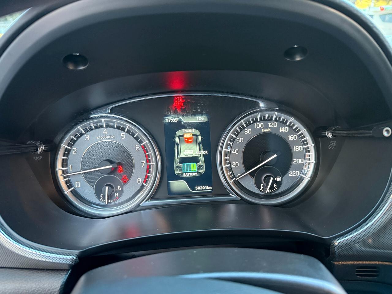 Suzuki Vitara 1.4 Hybrid Top