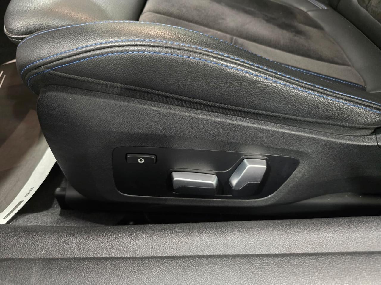 Bmw 420d 48V Coupé Msport LASER/TETTO/SEDILI/19"