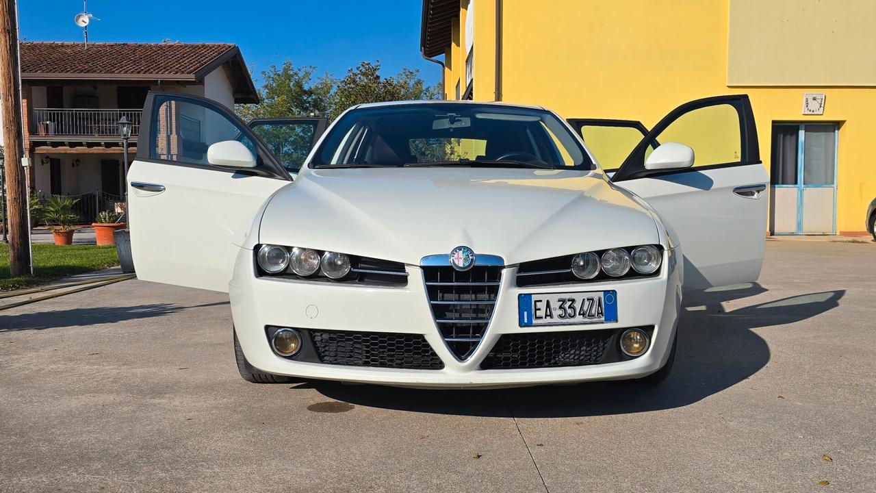 ALFA 159 1.9 JTDM PARI AL NUOVO