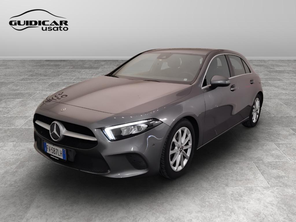 Mercedes-Benz Classe A - W177 2018 - A 180 d Sport auto