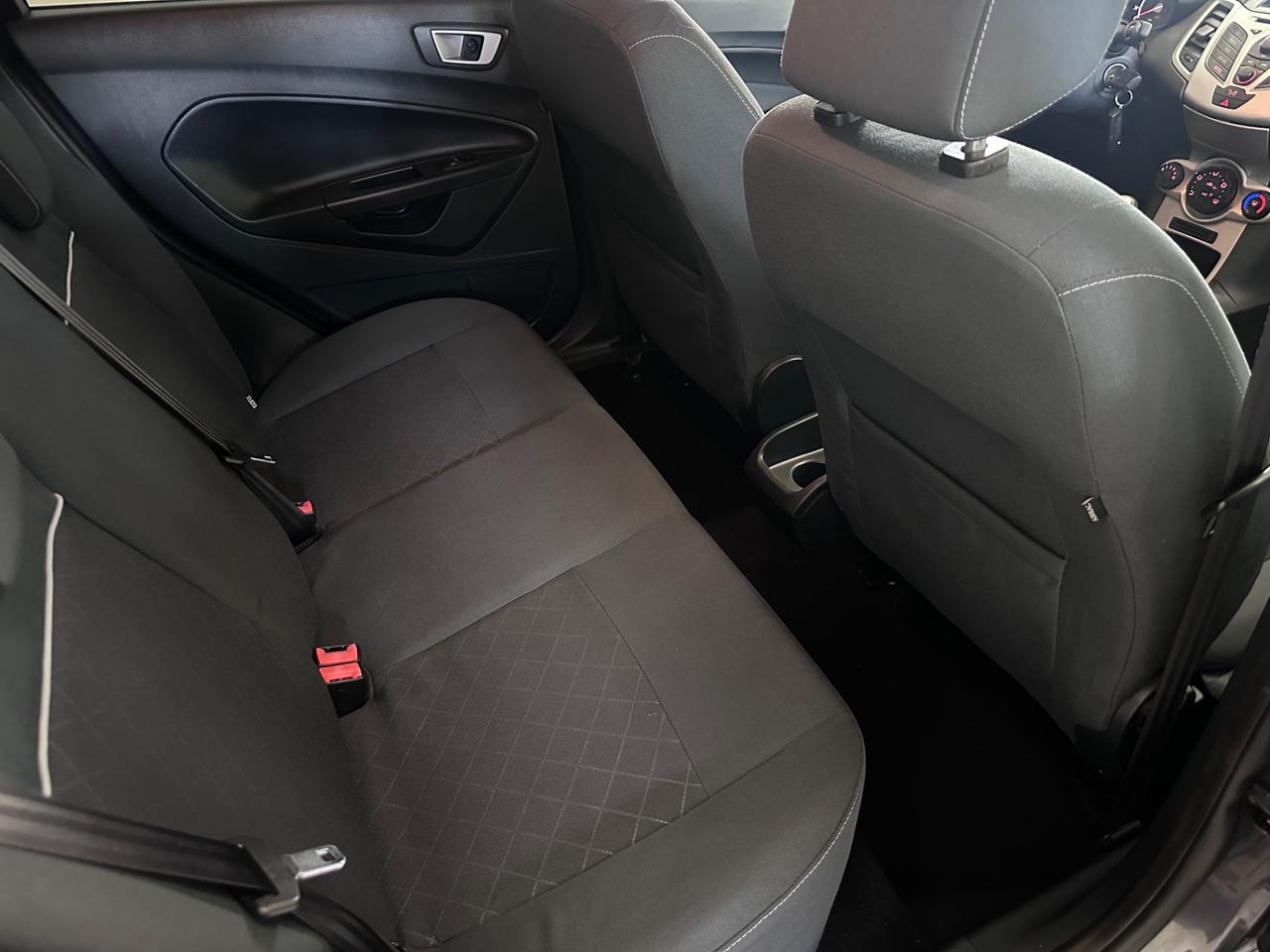 Ford Fiesta Ikon 1.4 TDCi 5 porte Ok neopatentati