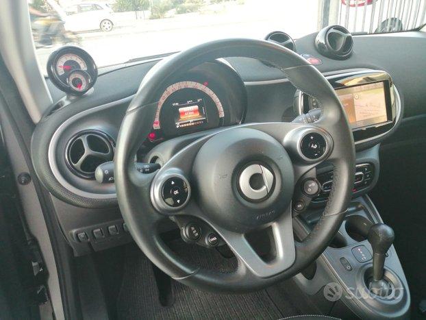 Smart Fortwo Coupe' 70 1.0 52 kw Passion Twinamic