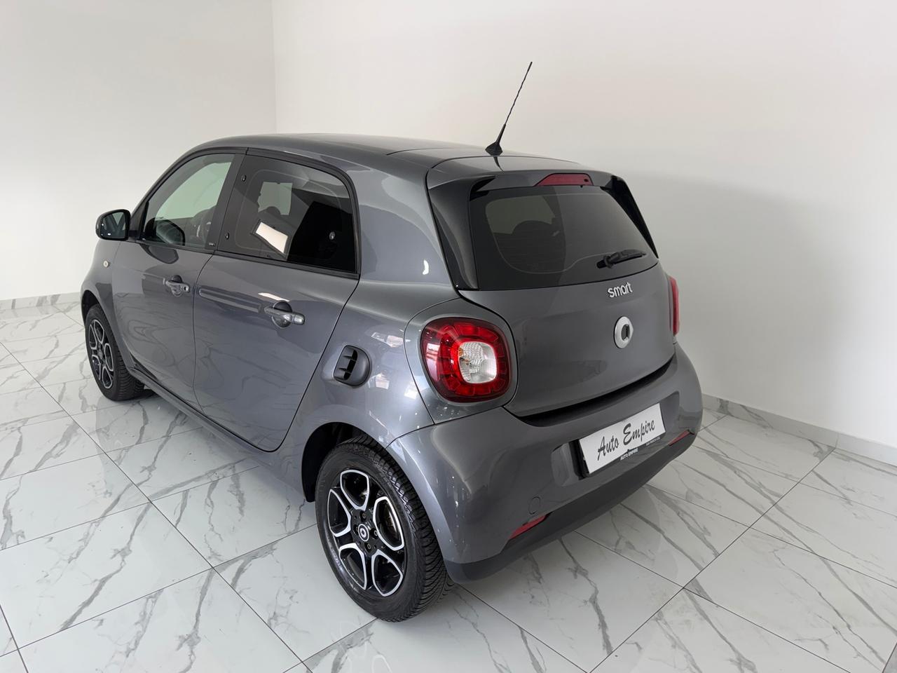 SMART FORFOUR AUTOMATICA PRIME/TETTO/PELLE 39.000 KM