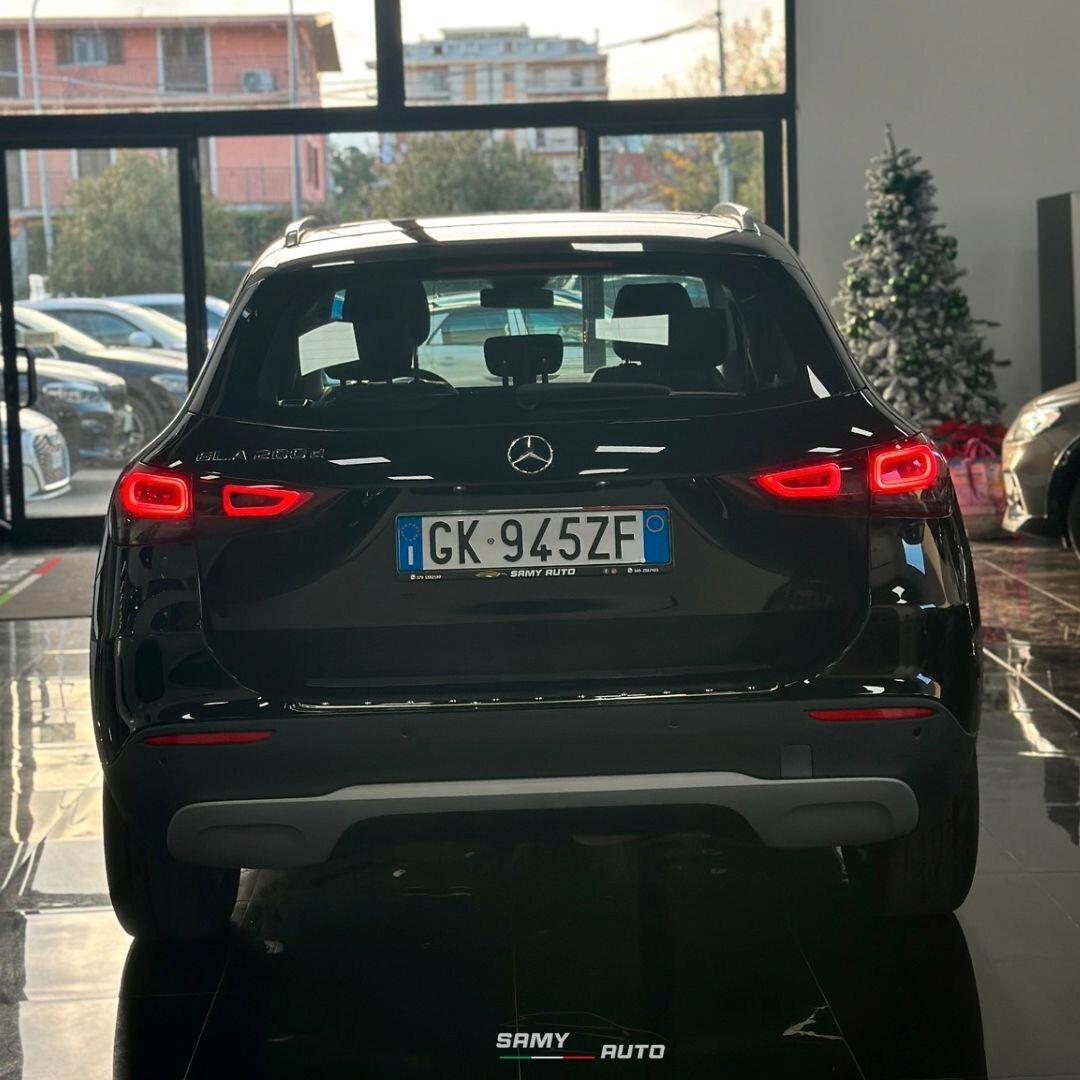 Mercedes-benz GLA 200 d Automatic Business Extra