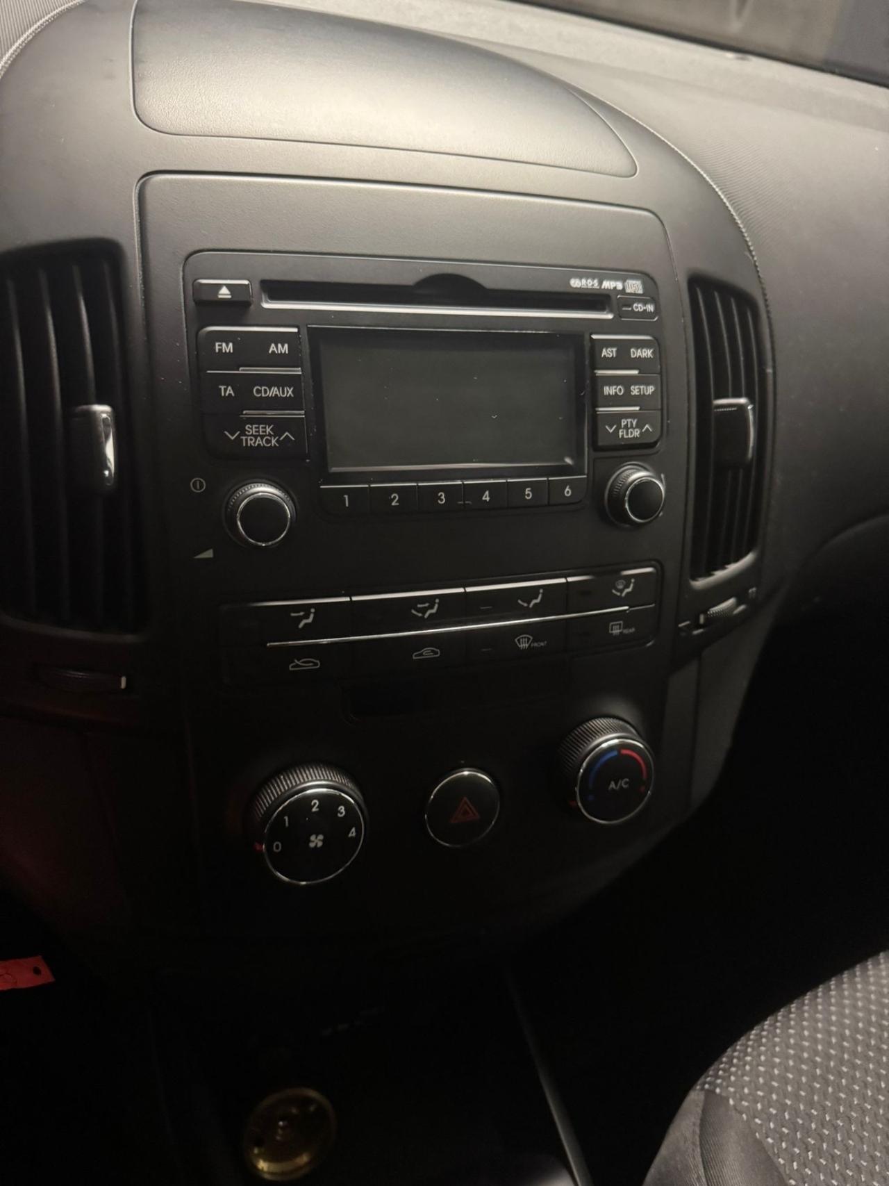 Hyundai i30 1.4 16V 109CV 5p. BlueDrive GPL 2009