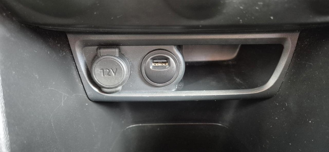 Peugeot 208 BlueHDi 100 5p Active - 2019-Km84000